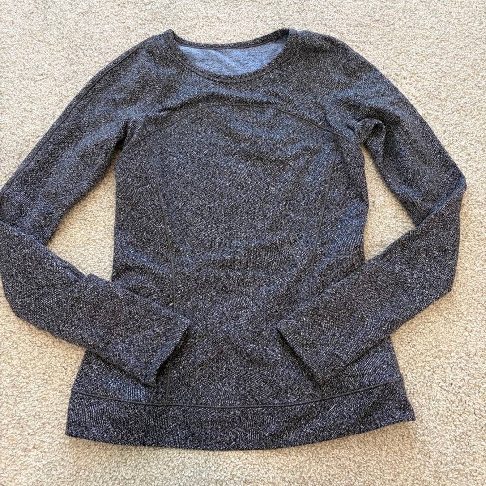 Lululemon Cypress Kiss‎ Long Sleeve Top Womens 6 Blue Running Winter Athletic